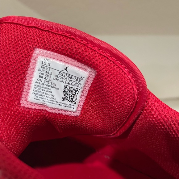 Jordan Air 1 Low in Red, White, and Black - Picture 6 of 6